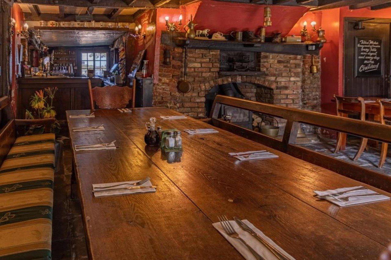 The Leagate Inn كوننزبي المظهر الخارجي الصورة